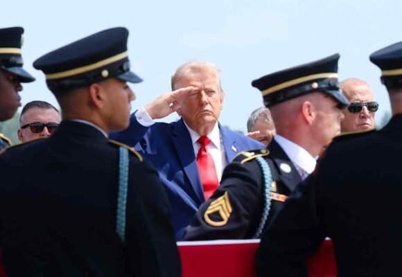 Trump is dismantling US guardrails, warn former security officials
